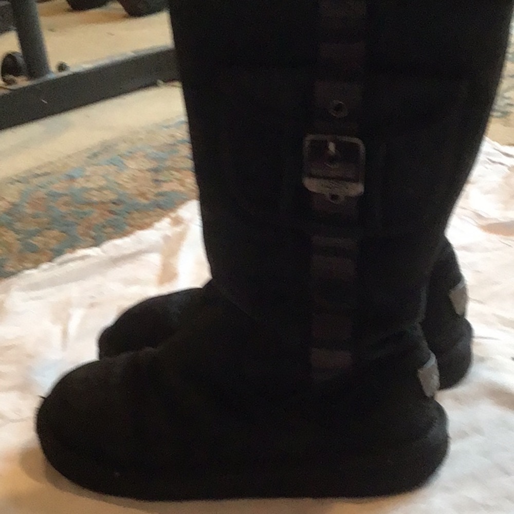 Size 8 tall uggs